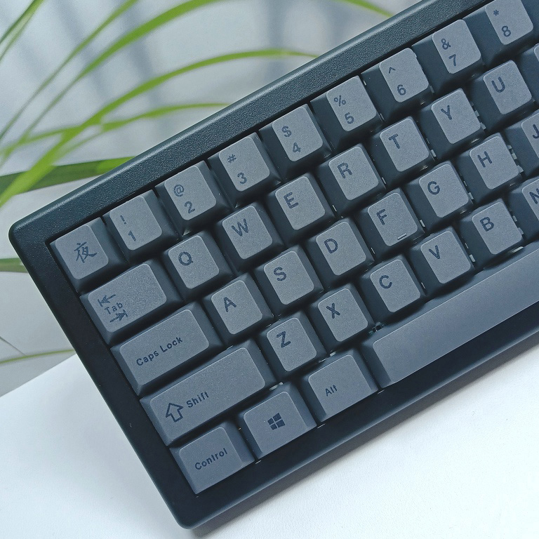130 คีย์ Minimalist สีดําสีเทา - Gaming Accessories Uk บทวิจารณ์และราคา